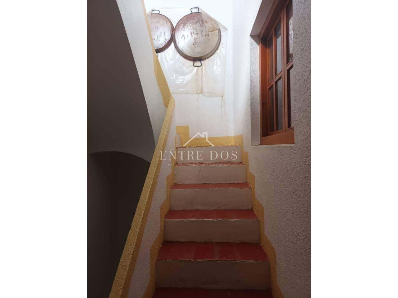 Casa de 4 habitaciones en Vila-real en venta - 150.000 € (Ref: 9810947)