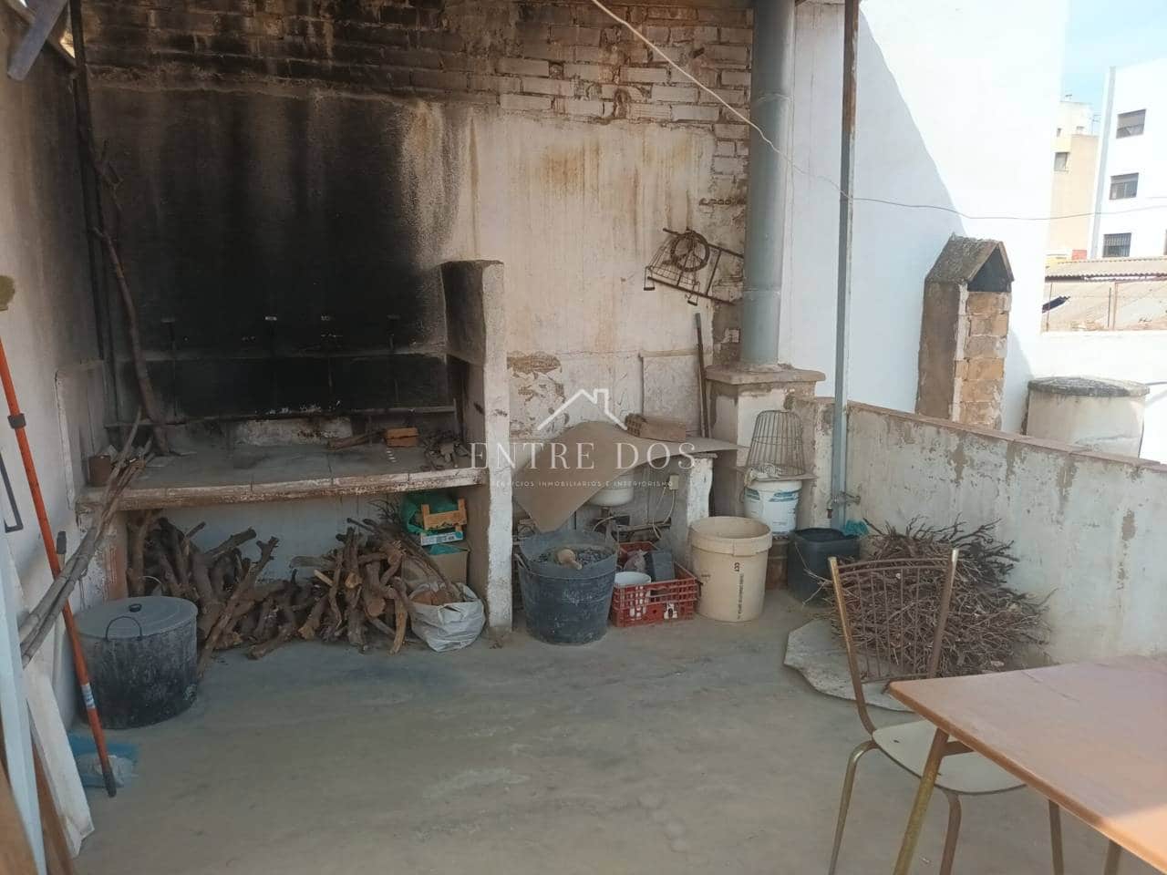 Casa de 4 habitaciones en Vila-real en venta - 150.000 € (Ref: 9810947)