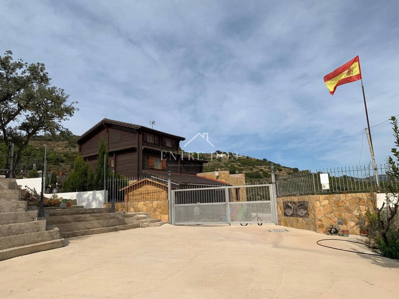 9 bedroom Finca/Country House for sale in Castello de la Plana with pool garage - € 360,000 (Ref: 9841976)
