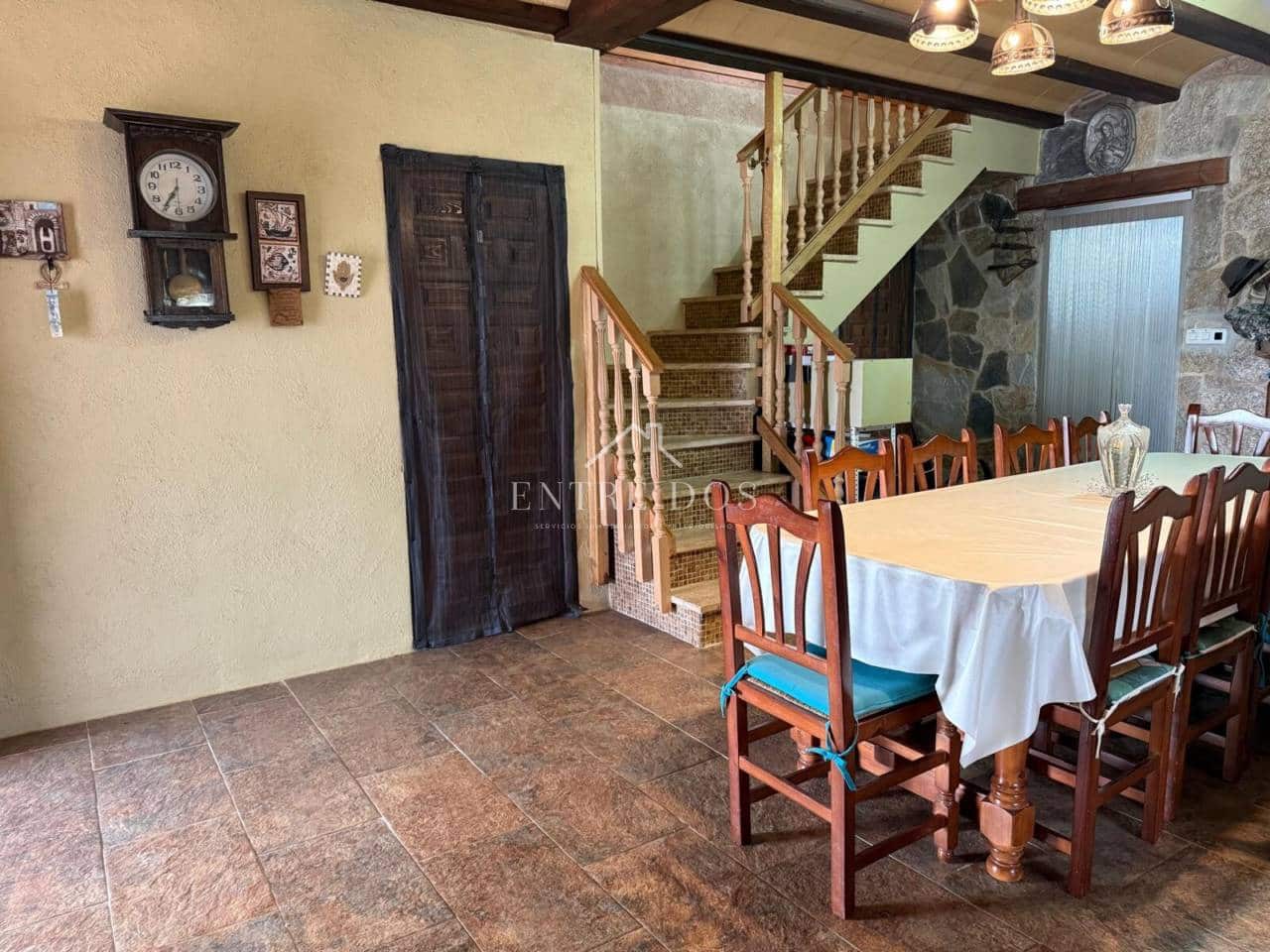 9 bedroom Finca/Country House for sale in Castello de la Plana with pool garage - € 360,000 (Ref: 9841976)