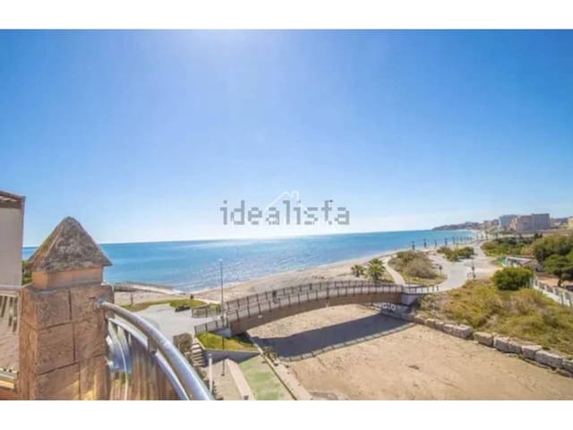Hotel de 6 habitaciones en Oropesa  en venta - 450.000 € (Ref: 9861465)