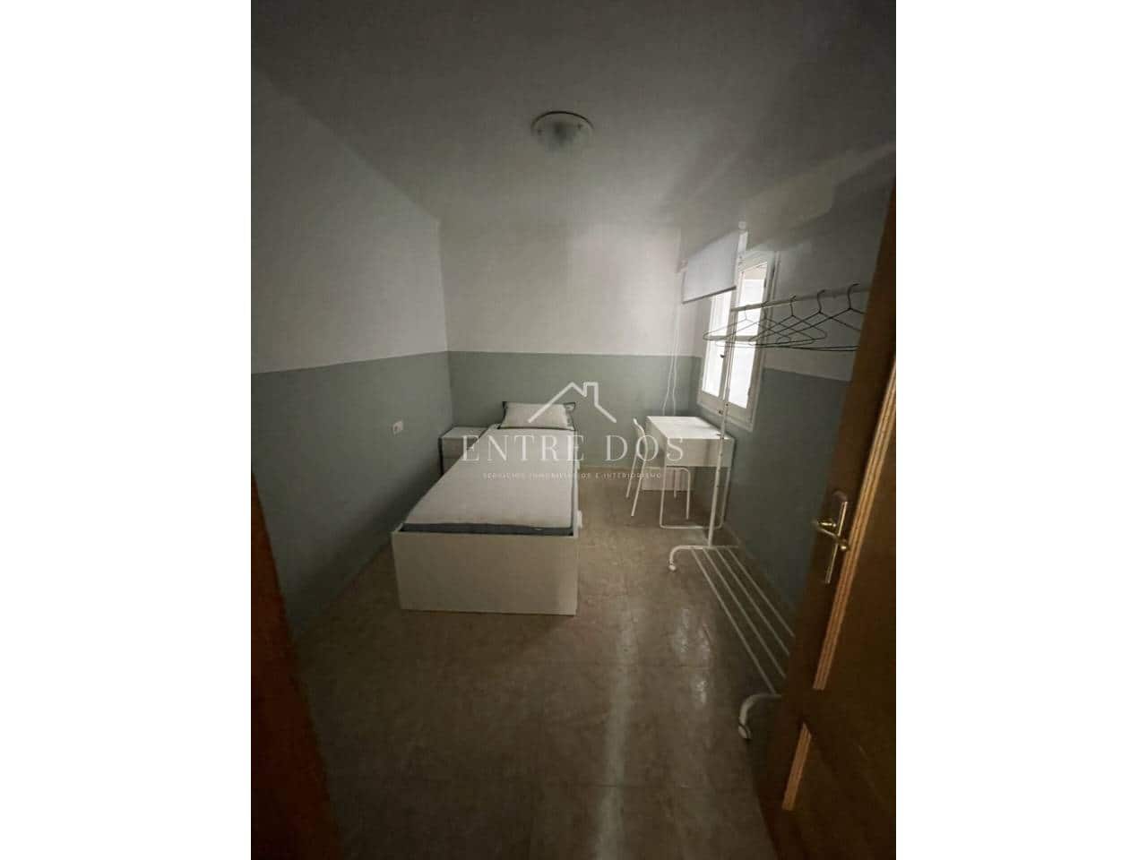 3 slaapkamer Flat te koop in Castello de la Plana - € 105.000 (Ref: 9889661)