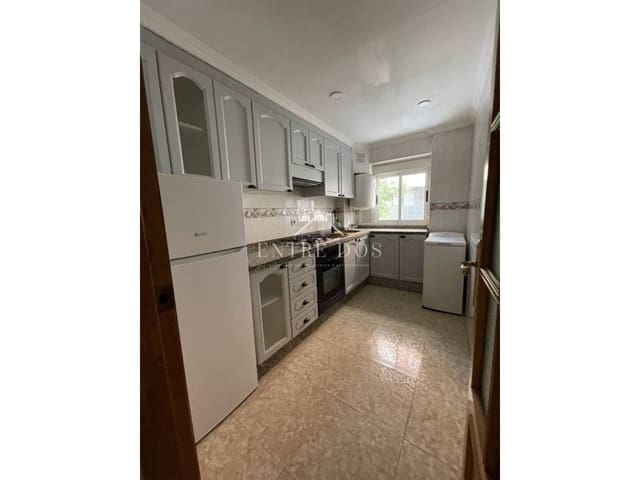 3 slaapkamer Flat te koop in Castelló de la Plana - € 105.000 (Ref: 9889661)