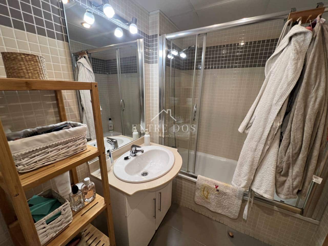 Maison de Ville de 5 chambres à louer à Castello de la Plana avec garage - 1 600 € (Ref: 9986284)