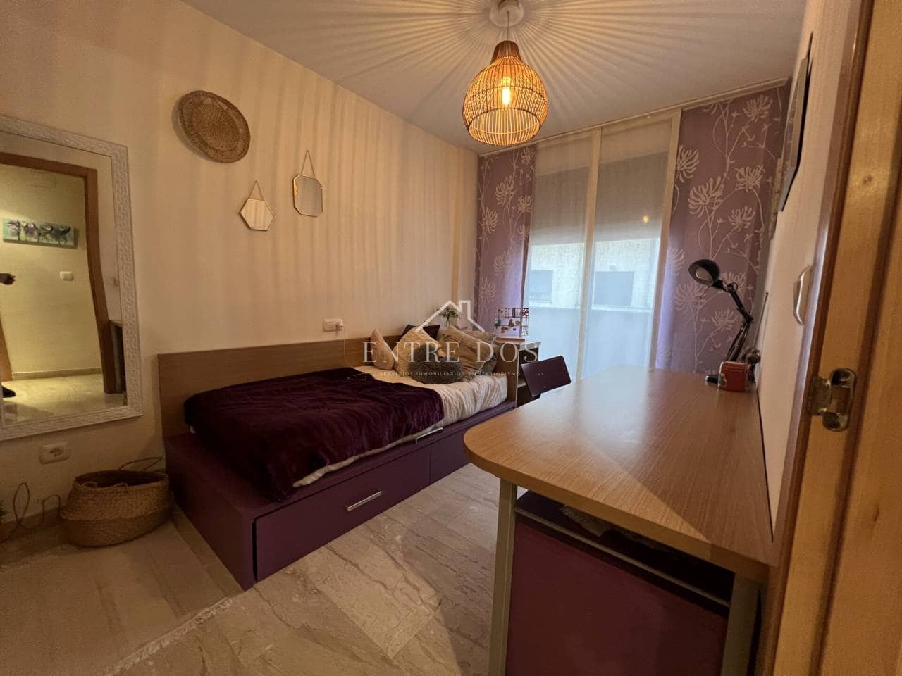 Maison de Ville de 5 chambres à louer à Castello de la Plana avec garage - 1 600 € (Ref: 9986284)