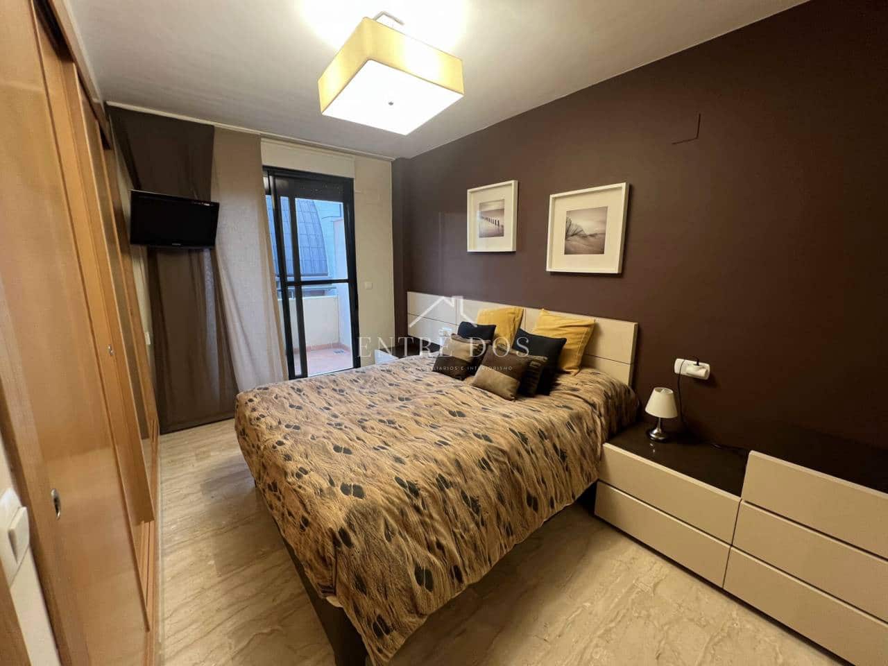 Maison de Ville de 5 chambres à louer à Castello de la Plana avec garage - 1 600 € (Ref: 9986284)