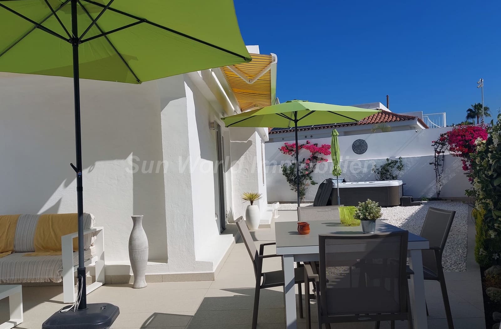 2 chambre Bungalow à vendre à Campo Internacional - 775 000 € (Ref: 10029606)