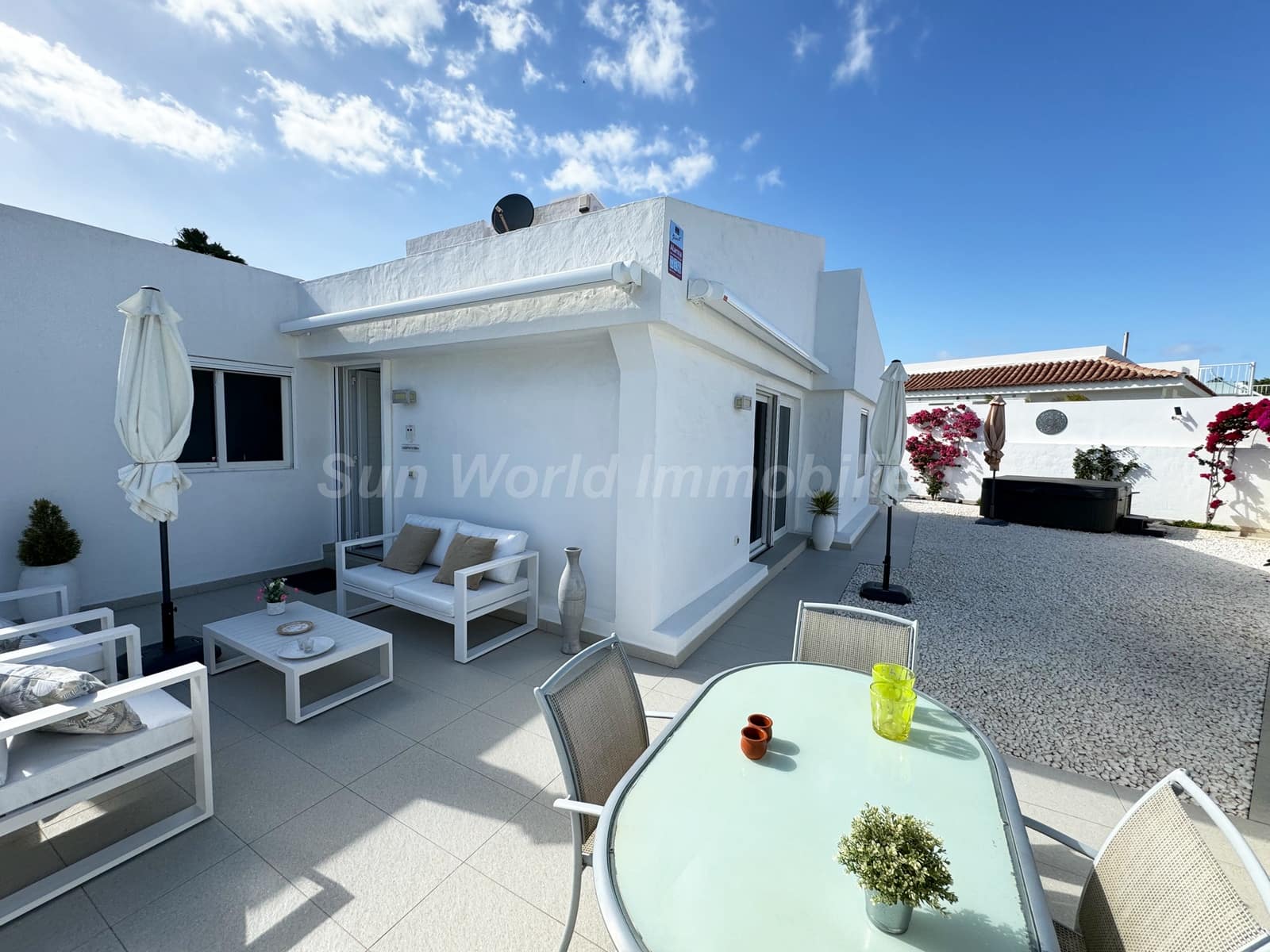 2 chambre Bungalow à vendre à Campo Internacional - 775 000 € (Ref: 10029606)