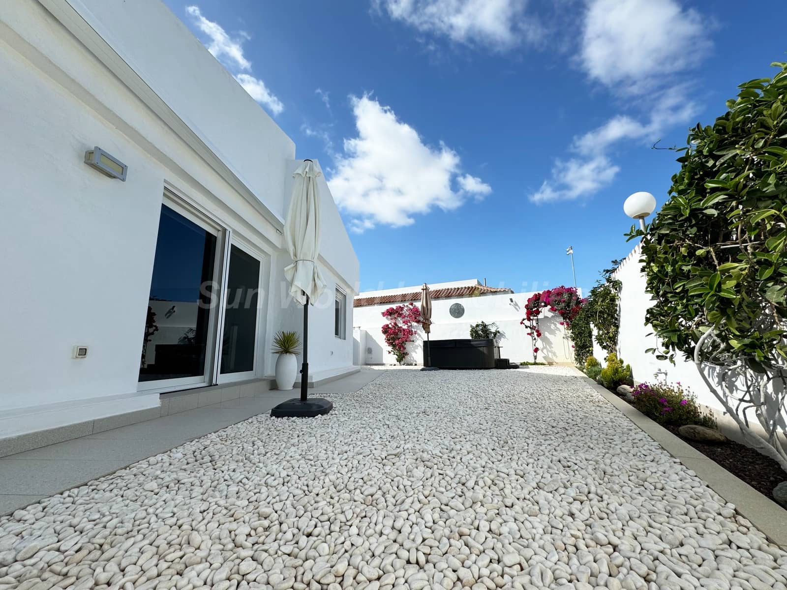 2 chambre Bungalow à vendre à Campo Internacional - 775 000 € (Ref: 10029606)