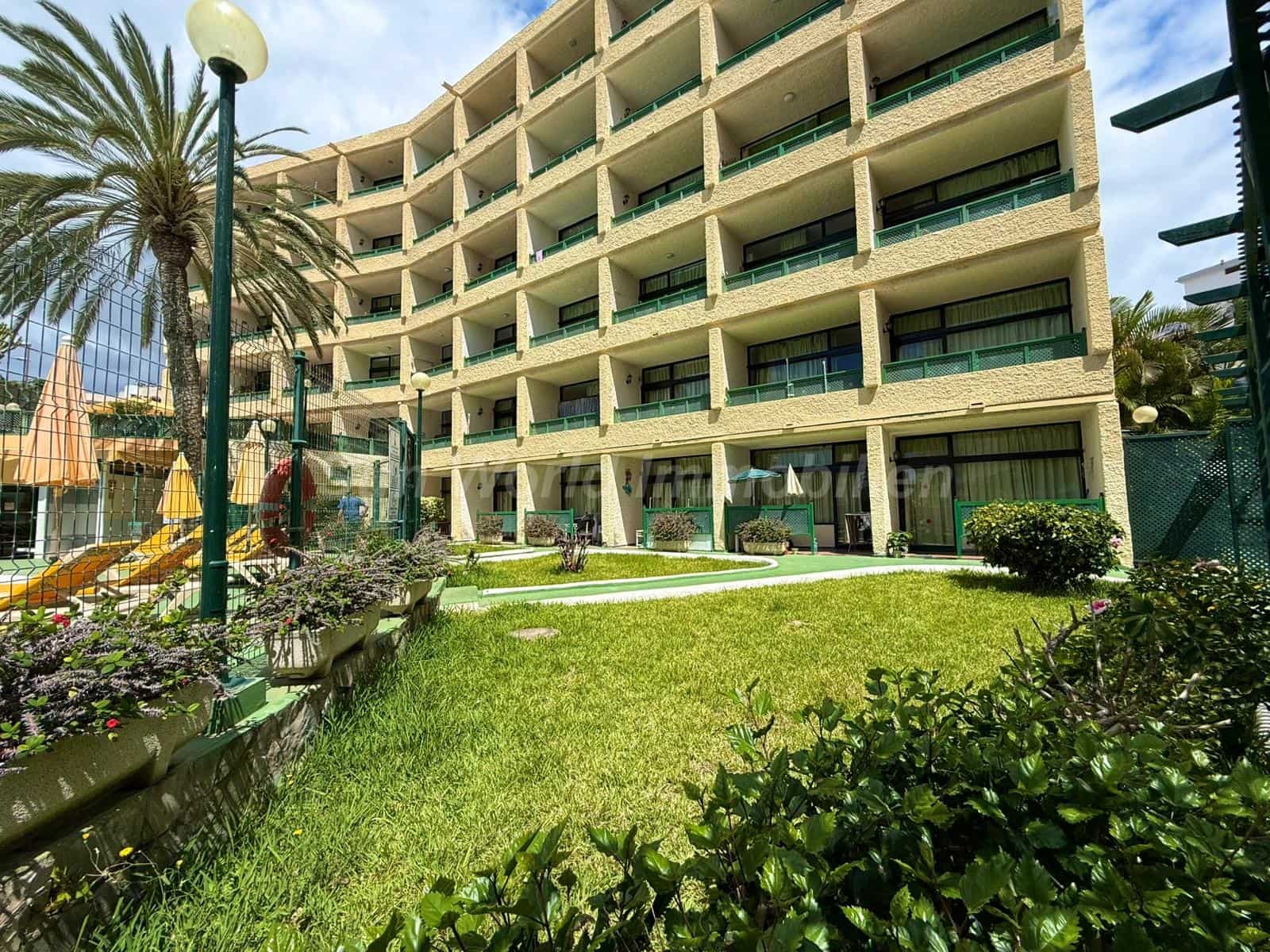 Piso de 1 habitación en Playa del Inglés en venta - 180.000 € (Ref: 10029878)