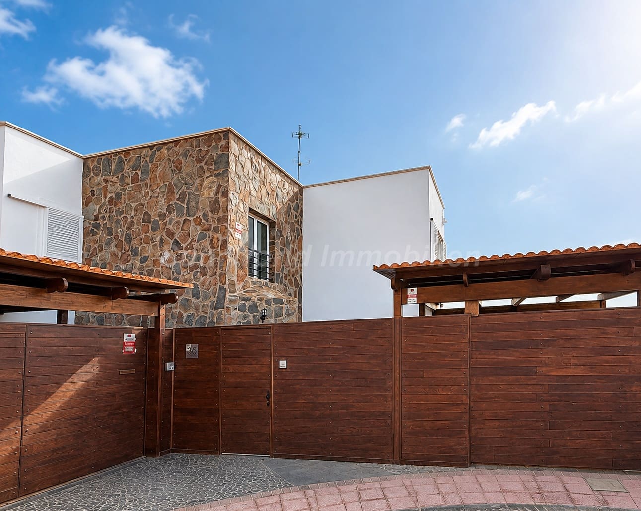 4 Zimmer Haus zu vermieten in San Agustin mit Garage - 3.900 € (Ref: 10031264)