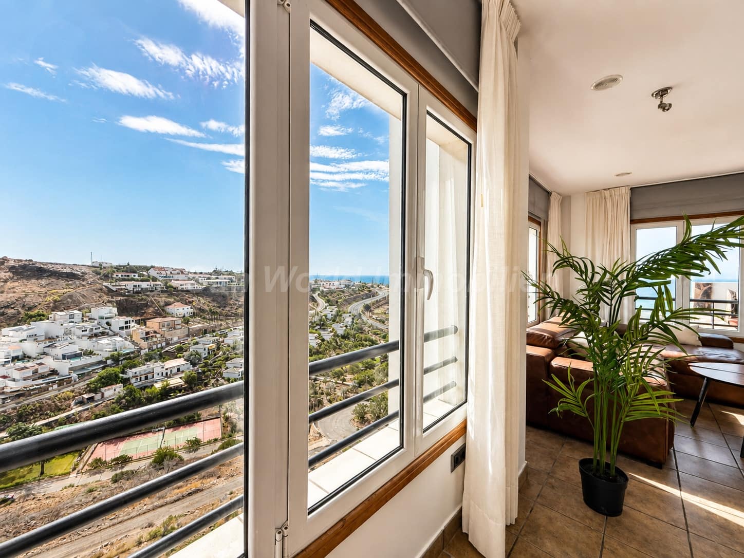 4 Zimmer Haus zu vermieten in San Agustin mit Garage - 3.900 € (Ref: 10031264)