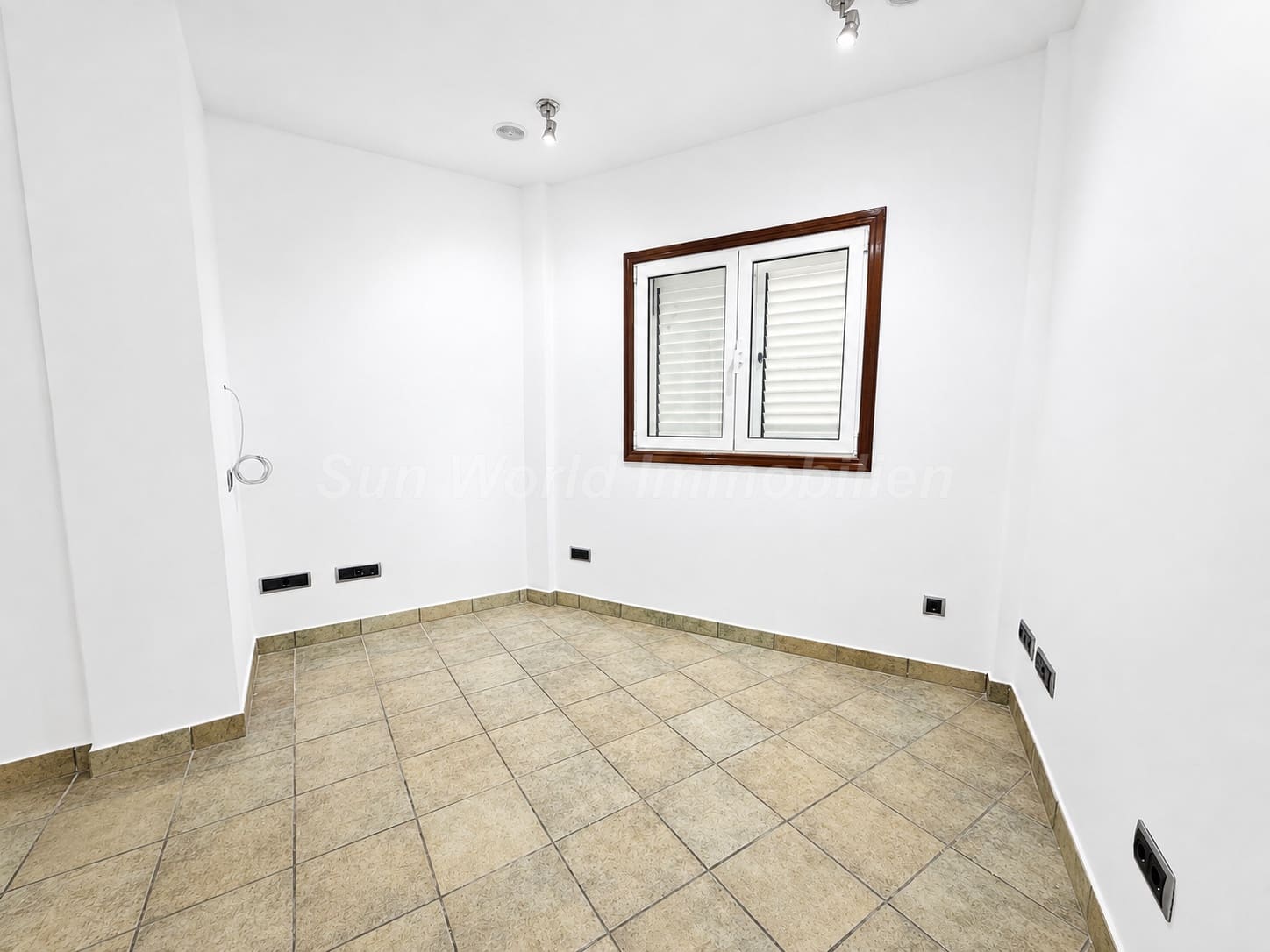 4 Zimmer Haus zu vermieten in San Agustin mit Garage - 3.900 € (Ref: 10031264)