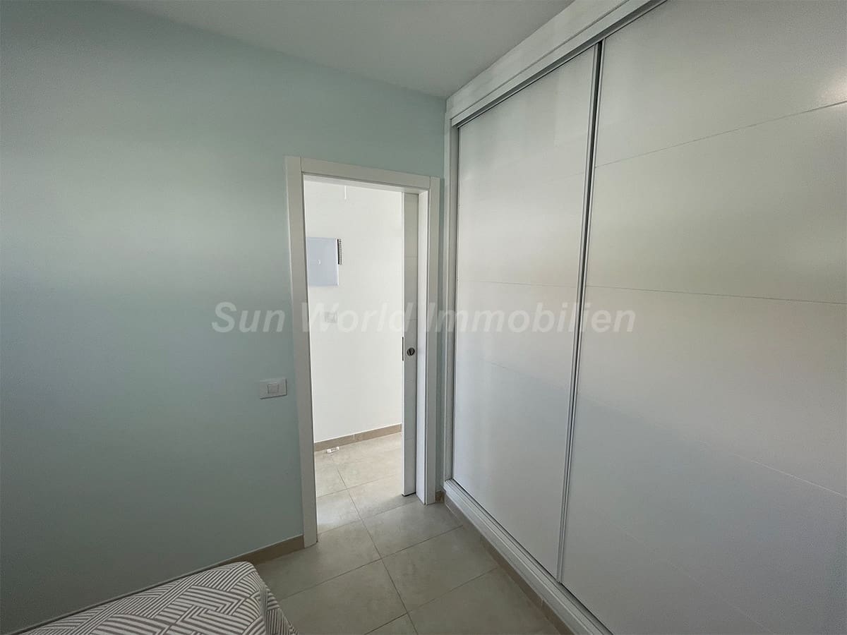 1 slaapkamer Flat te huur in Playa del Aguila - € 1.300 (Ref: 10034239)