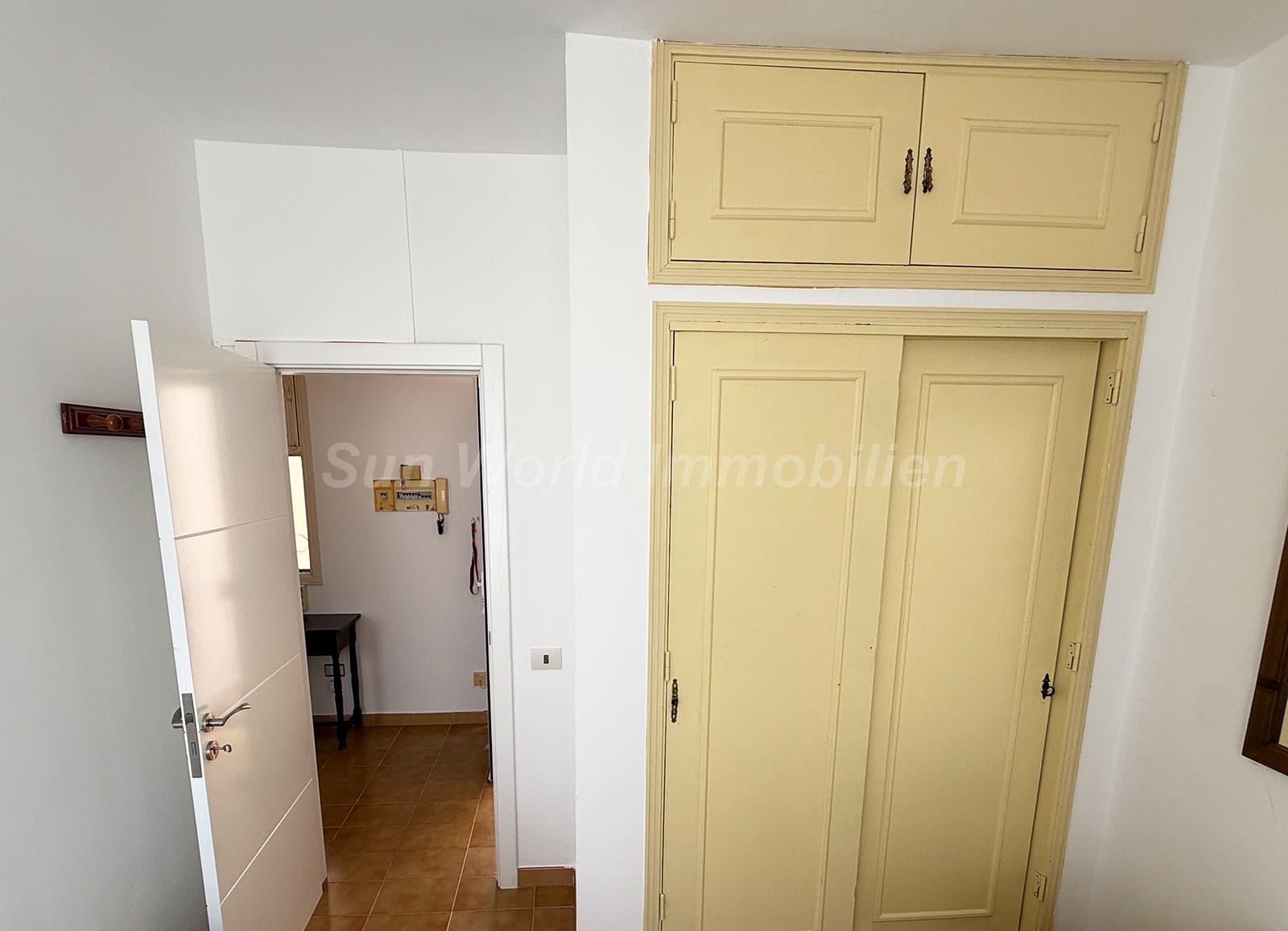 2 Zimmer Wohnung zu vermieten in Patalavaca mit Garage - 1.200 € (Ref: 10044331)