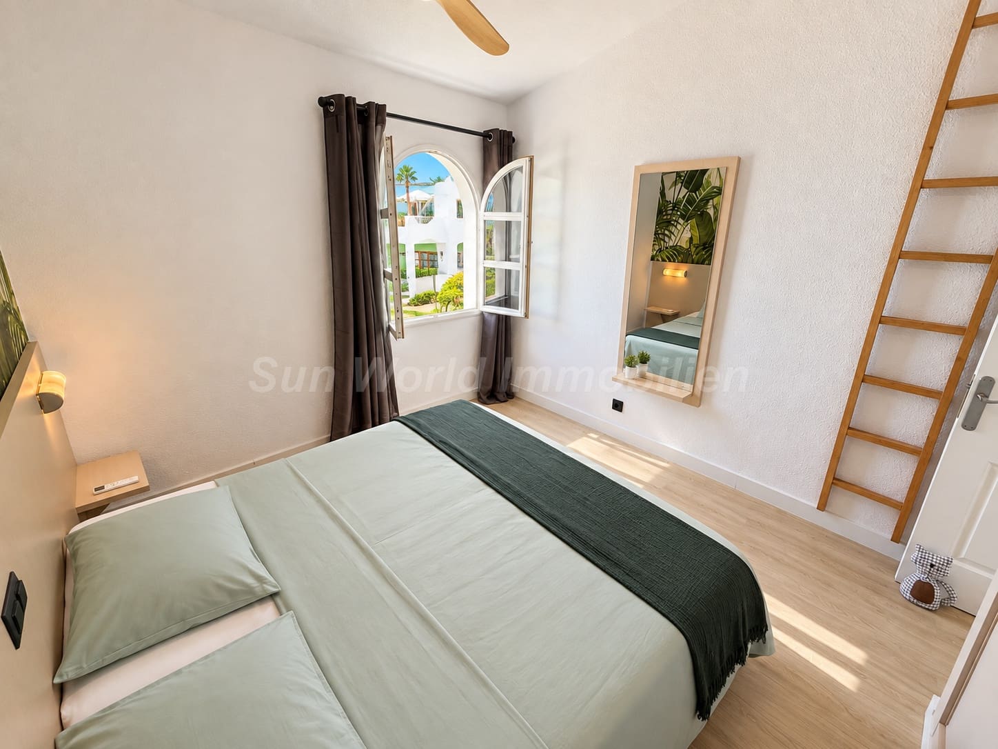 Flat for rent in Sonneland with pool - € 1,250 (Ref: 10110217)