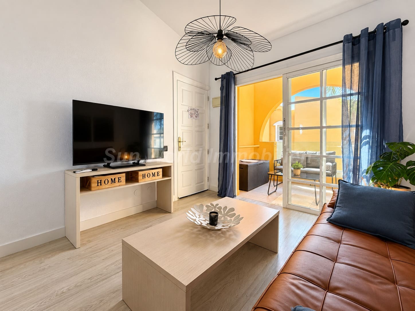 Flat for rent in Sonneland with pool - € 1,250 (Ref: 10110217)