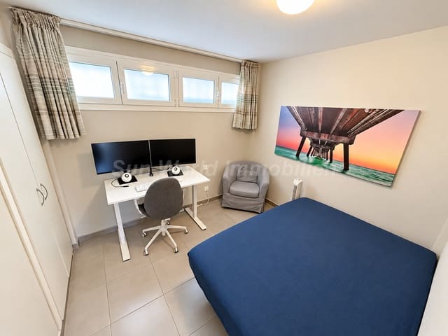 2 soveværelse Lejlighed til leje i Playa del Inglés, San Bartolomé de Tirajana - € 1.500 (Ref: 10127667)
