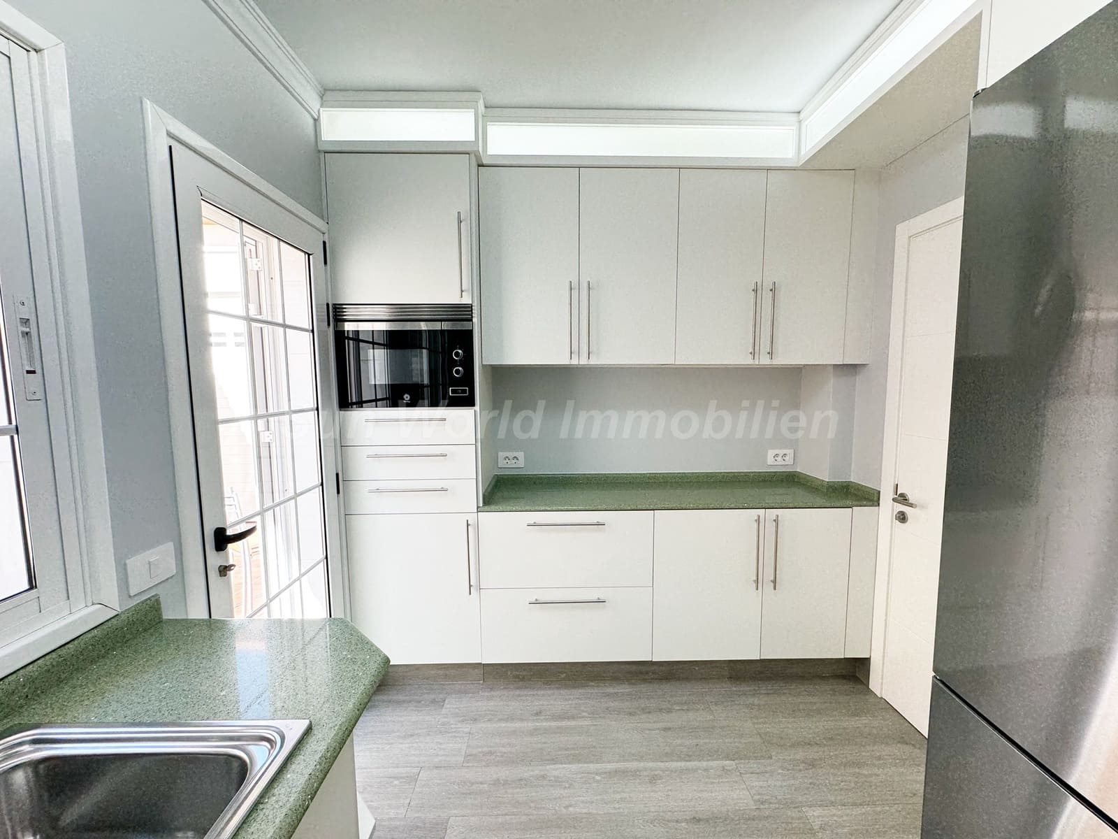 4 slaapkamer Huis te koop in Castillo del Romeral - € 449.000 (Ref: 8774580)