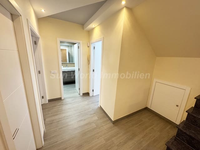 4 slaapkamer Huis te koop in Castillo del Romeral, San Bartolomé de Tirajana - € 449.000 (Ref: 8774580)