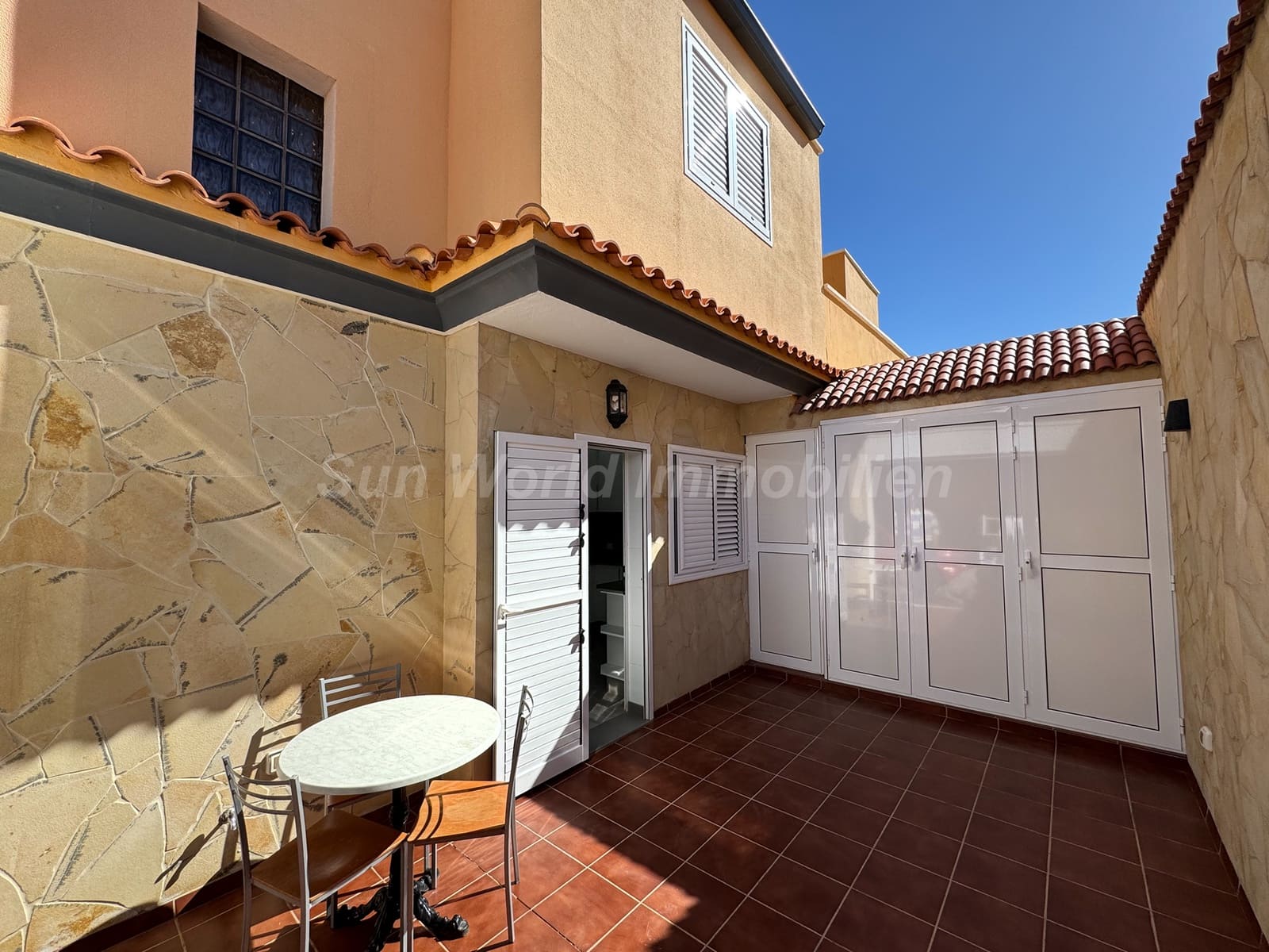 4 slaapkamer Huis te koop in Castillo del Romeral - € 449.000 (Ref: 8774580)