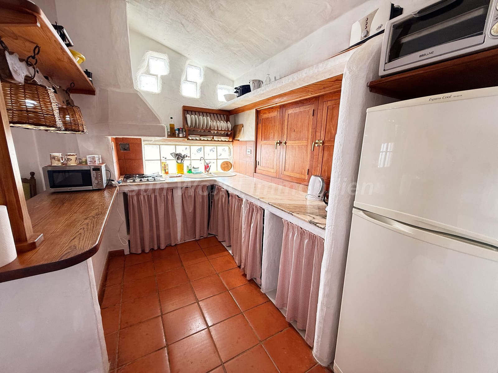 9 slaapkamer Finca/Landhuis te koop in El Salobre - € 1.200.000 (Ref: 9100046)