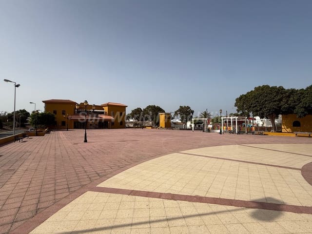 Huis te koop in Juan Grande, San Bartolomé de Tirajana - € 250.000 (Ref: 9199663)