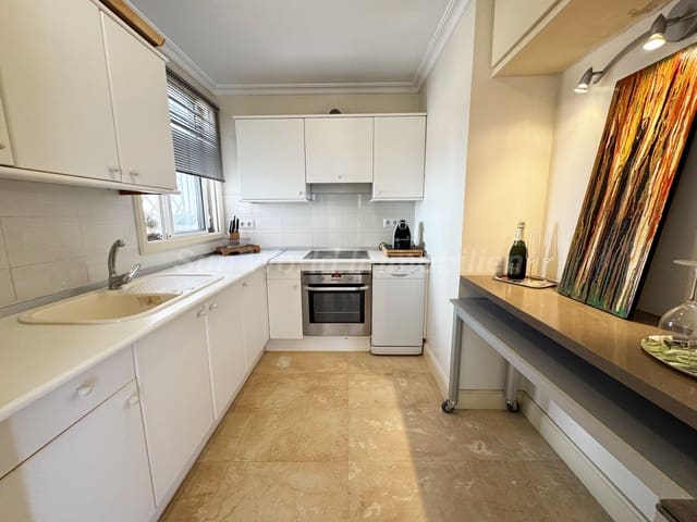 2 soveværelse Bungalow til salg i Playa del Inglés, San Bartolomé de Tirajana - € 780.000 (Ref: 9265625)