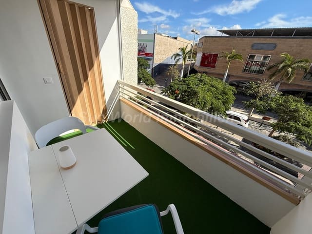 2 slaapkamer Flat te huur in San Bartolomé de Tirajana - € 990 (Ref: 9354233)
