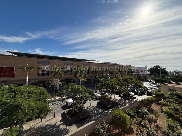 2 slaapkamer Flat te huur in San Bartolomé de Tirajana - € 990 (Ref: 9354233)