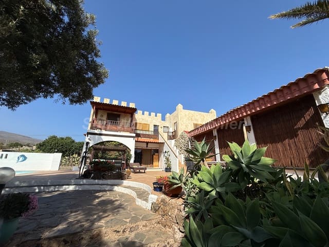 5 sypialnia Finka/Dom wiejski na sprzedaż w Ingenio z basenem - 619 000 € (Ref: 9476288)