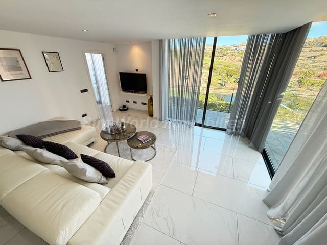 2 slaapkamer Huis te koop in El Salobre, San Bartolomé de Tirajana - € 679.000 (Ref: 9483186)