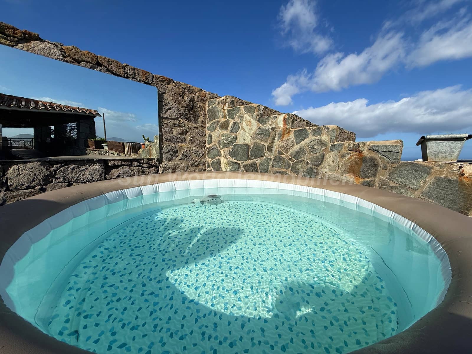 3 bedroom Townhouse for rent in Moya - € 2,400 (Ref: 9489806)