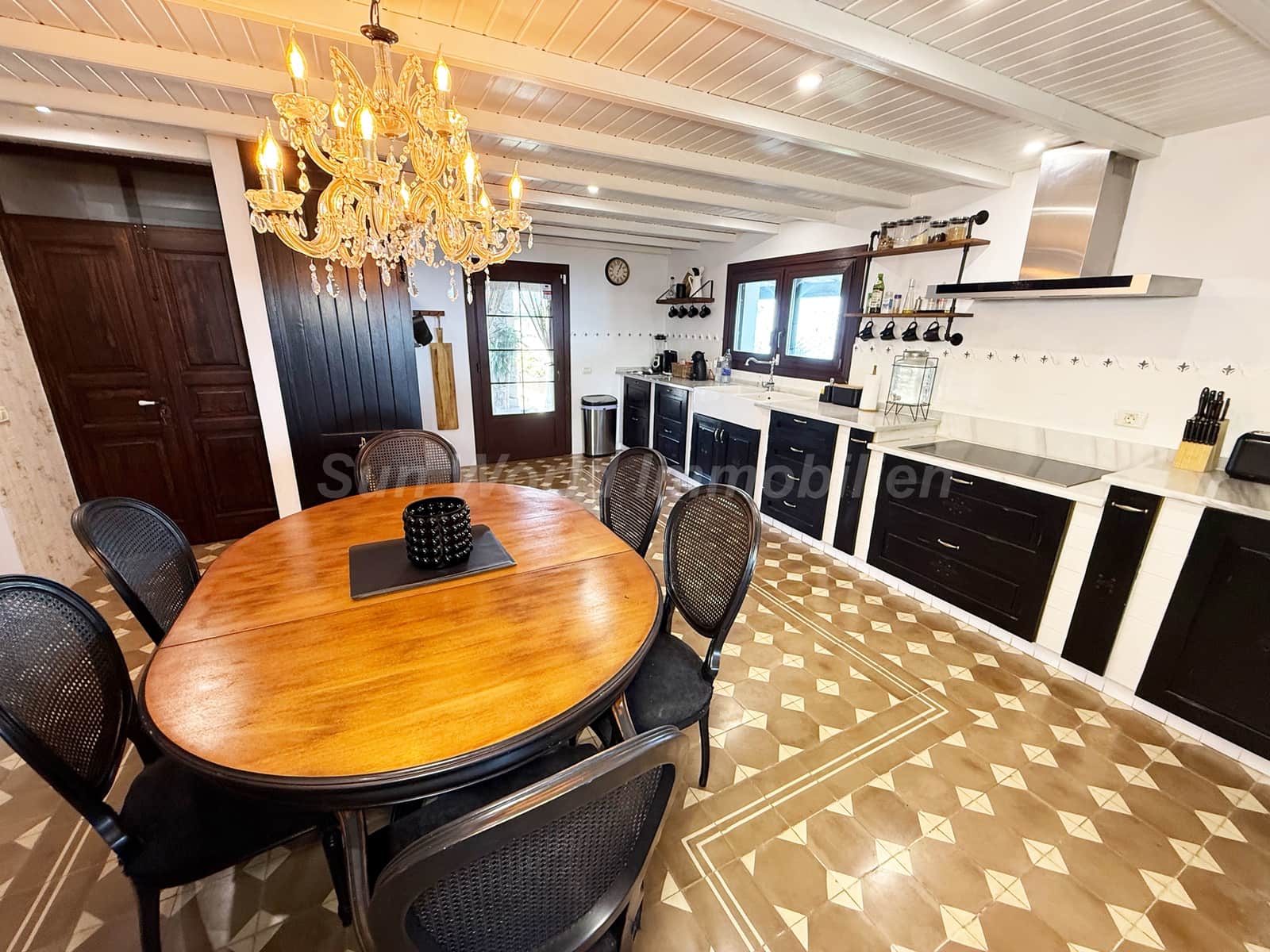 3 bedroom Townhouse for rent in Moya - € 2,400 (Ref: 9489806)