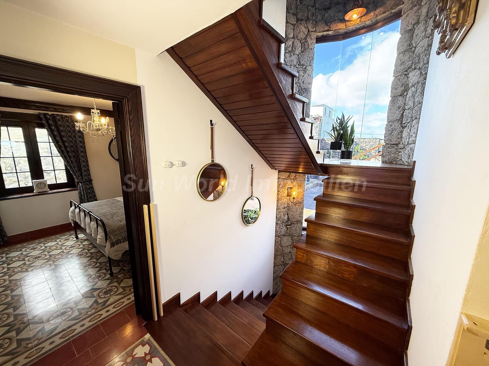 3 bedroom Townhouse for rent in Moya - € 2,400 (Ref: 9489806)