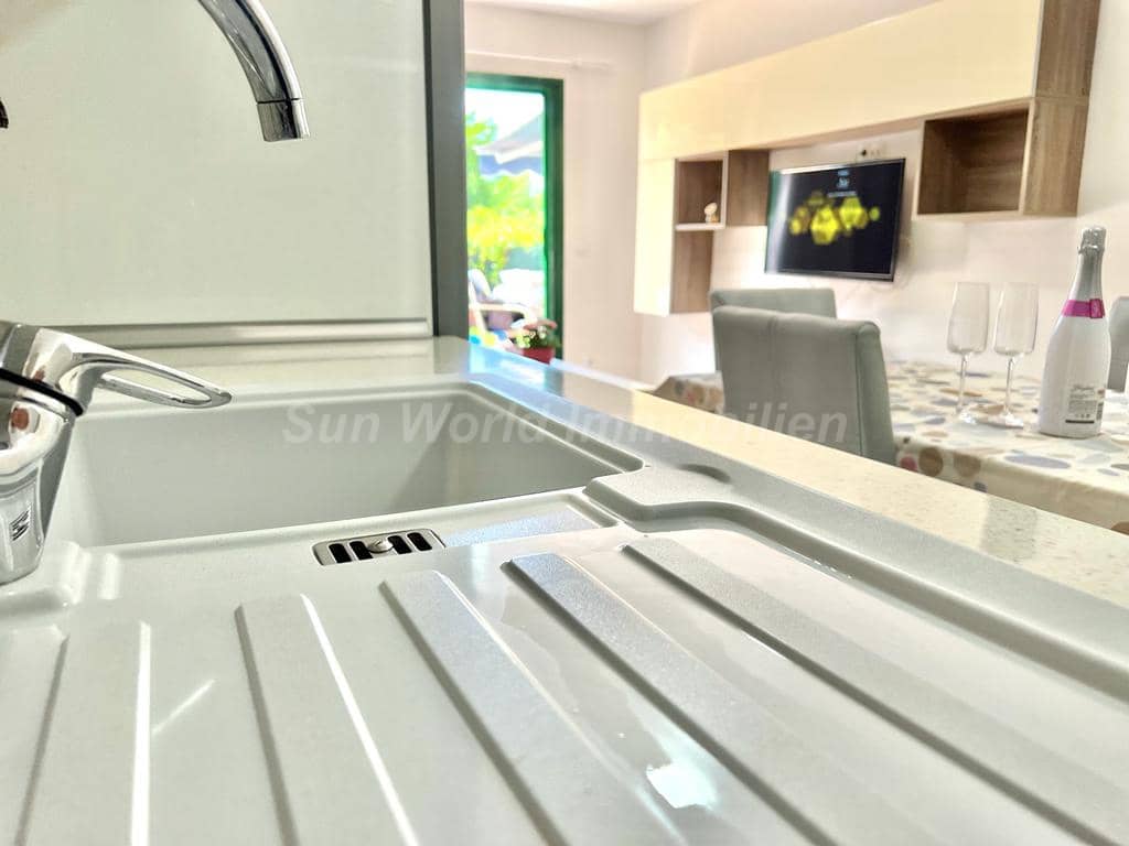 2 bedroom Flat for sale in Sonneland - € 295,000 (Ref: 9503115)