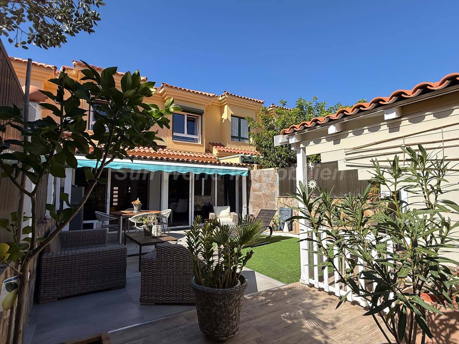 Adosado de 2 habitaciones en Sonneland en venta - 588.000 € (Ref: 9542036)