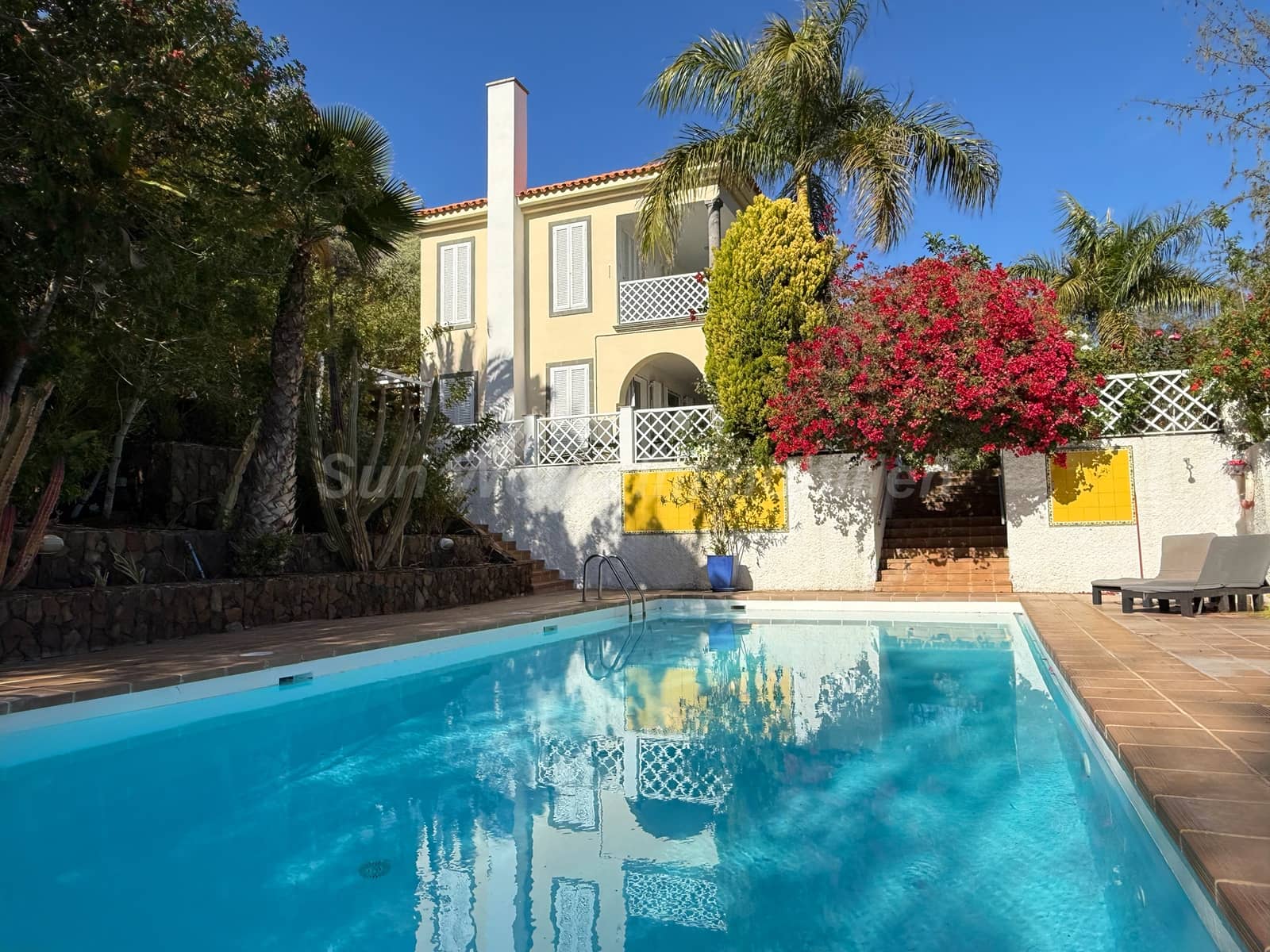 7 soveværelse Villa til salg i Monte Leon med swimmingpool - € 2.295.000 (Ref: 9622263)