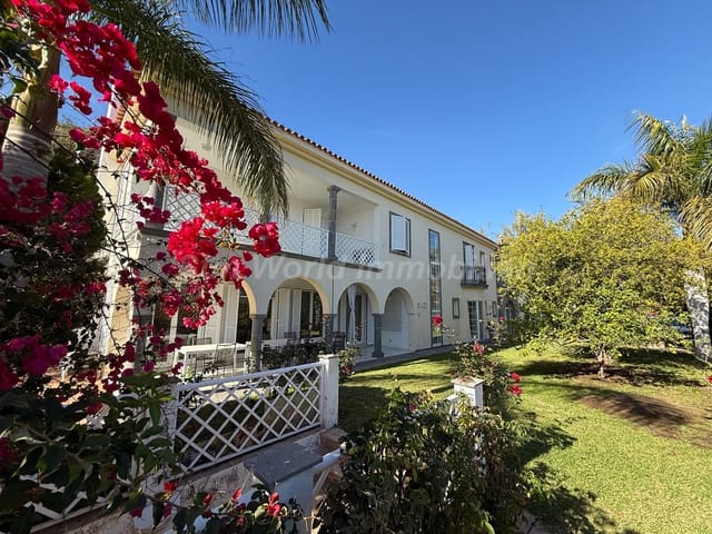 7 soveværelse Villa til salg i Monte León, San Bartolomé de Tirajana med swimmingpool - € 2.295.000 (Ref: 9622263)