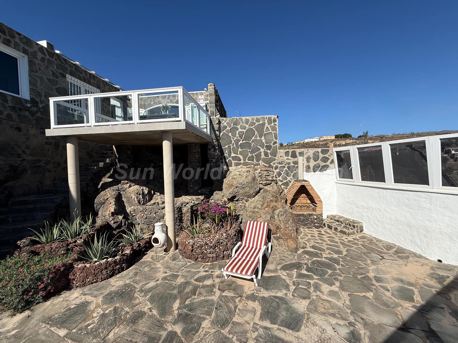 4 bedroom Townhouse for sale in San Agustin - € 1,050,000 (Ref: 9707622)