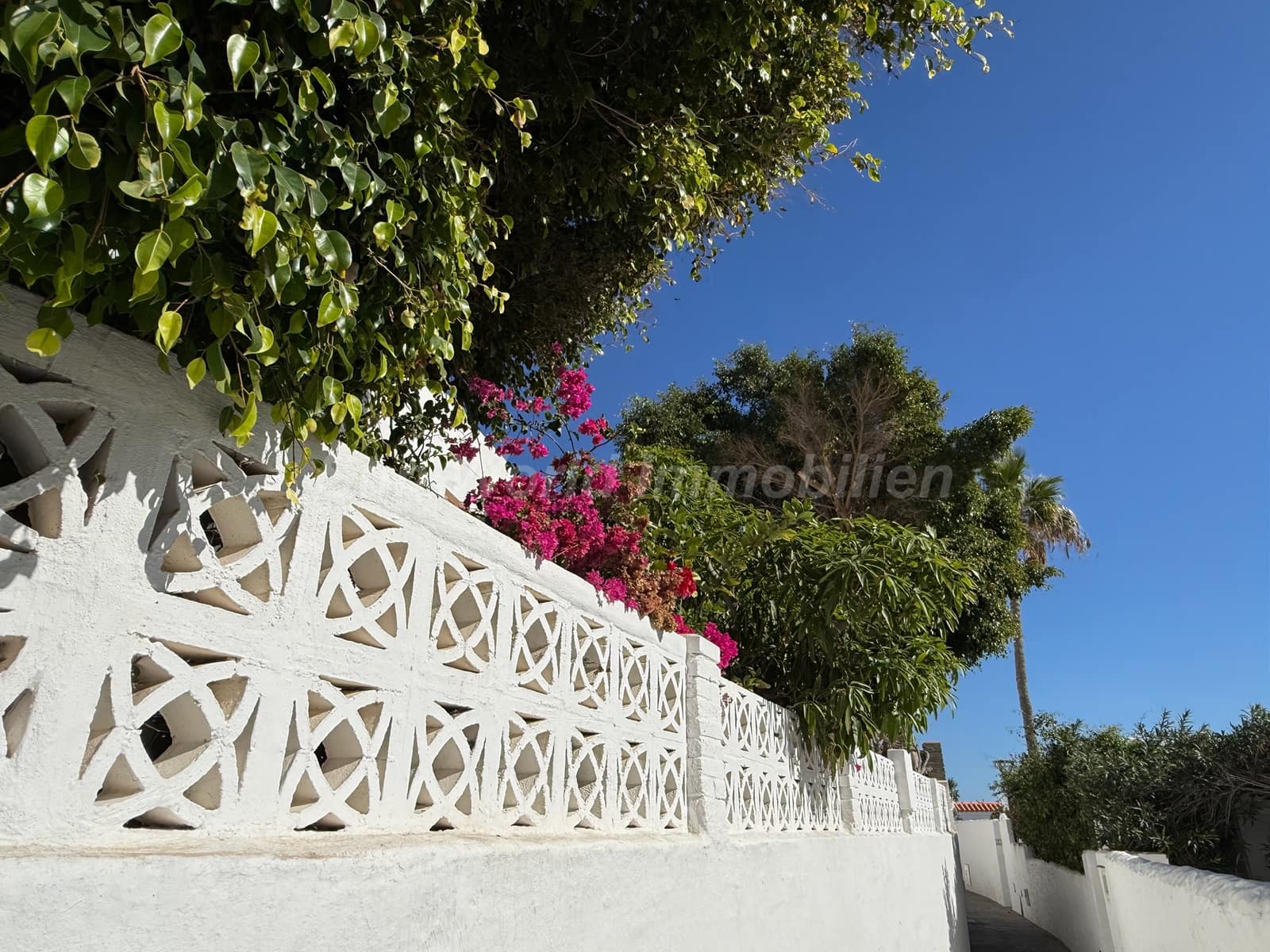 4 bedroom Townhouse for sale in San Agustin - € 1,050,000 (Ref: 9707622)