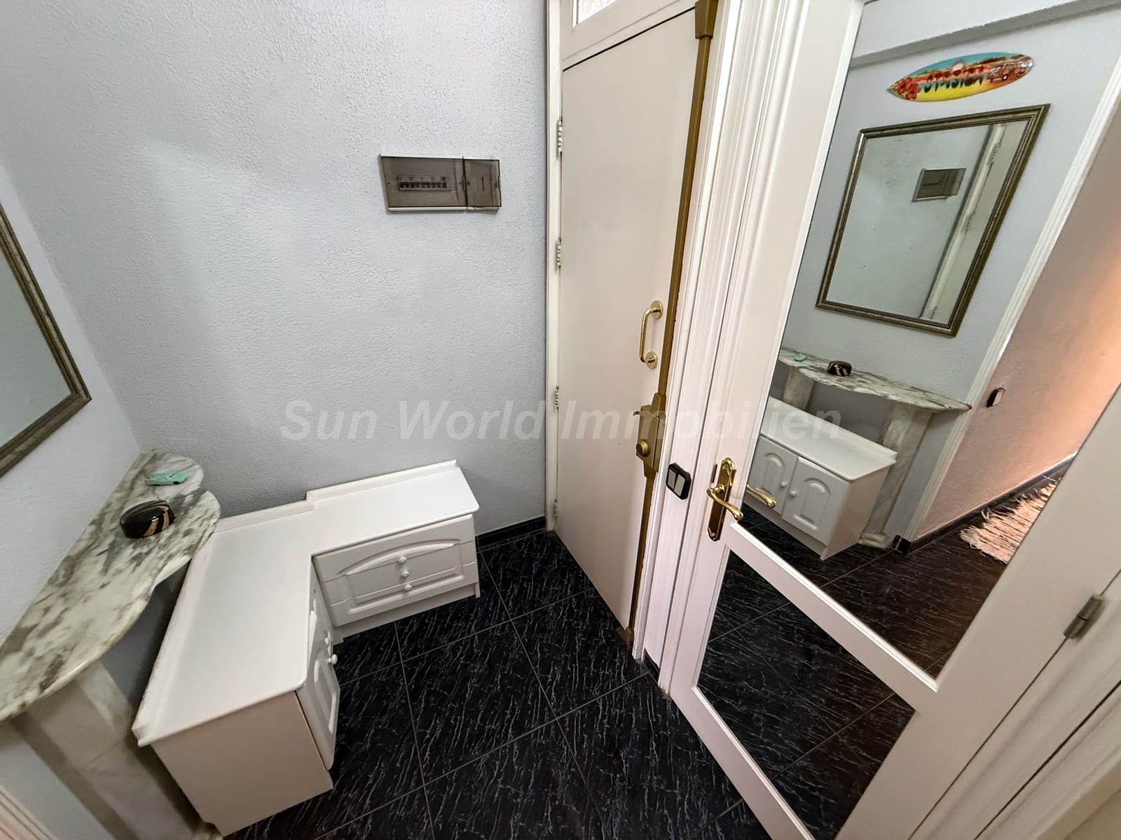 1 bedroom Flat for sale in Playa del Ingles - € 240,000 (Ref: 9789429)