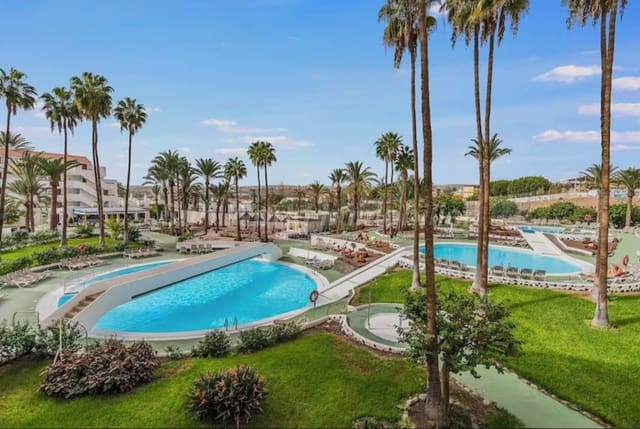 Piso de 1 habitación en Playa del Inglés, San Bartolomé de Tirajana en venta - 240.000 € (Ref: 9789429)