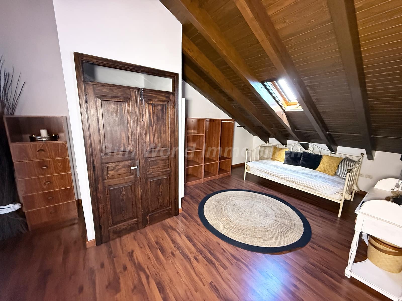 3 soveværelse Byhus til salg i Moya - € 900.000 (Ref: 9800282)