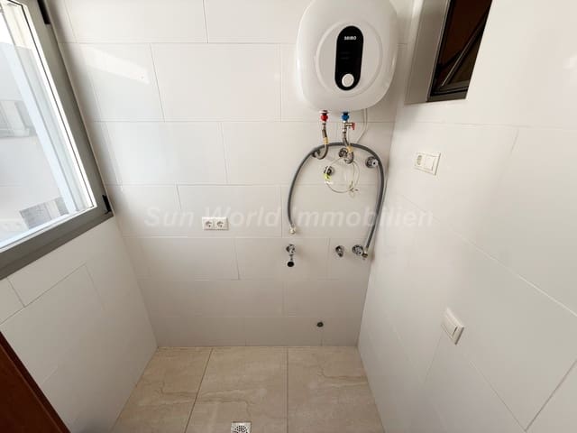 3 camera da letto Appartamento da affittare in Vecindario, Santa Lucía de Tirajana con garage - 900 € (Rif: 9889533)