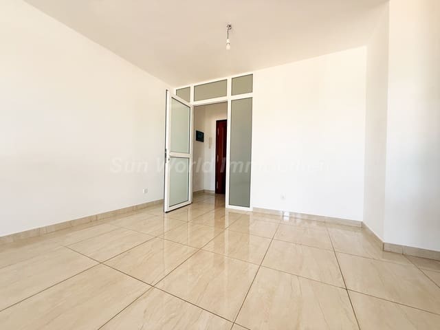 3 camera da letto Appartamento da affittare in Vecindario, Santa Lucía de Tirajana con garage - 900 € (Rif: 9889533)