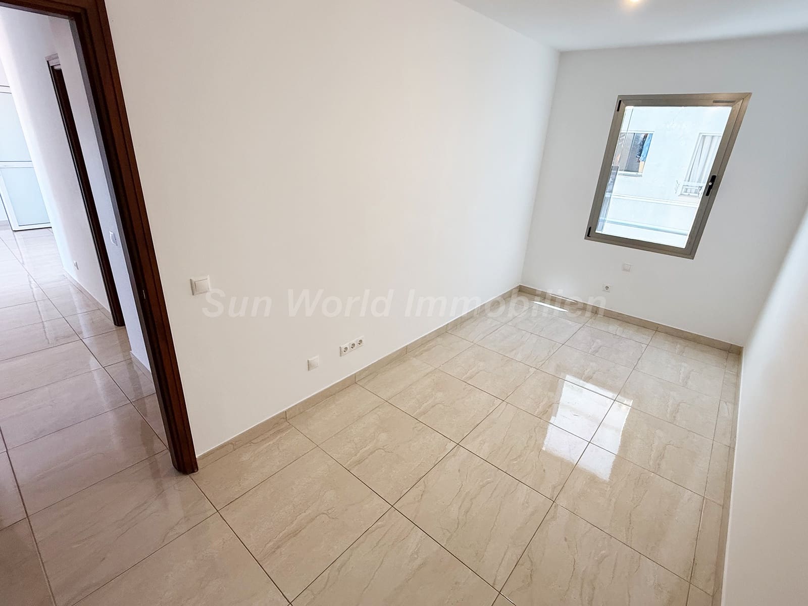 3 camera da letto Appartamento da affittare in Vecindario con garage - 900 € (Rif: 9889533)