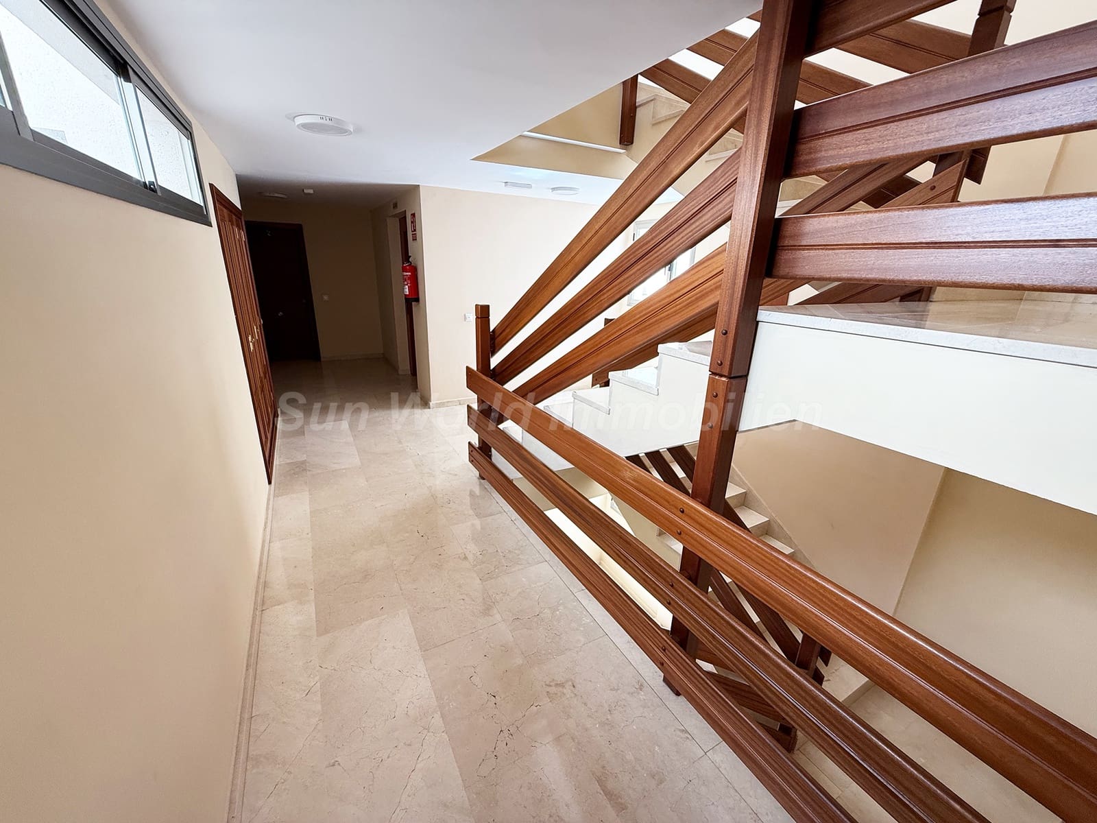 3 camera da letto Appartamento da affittare in Vecindario con garage - 900 € (Rif: 9889533)
