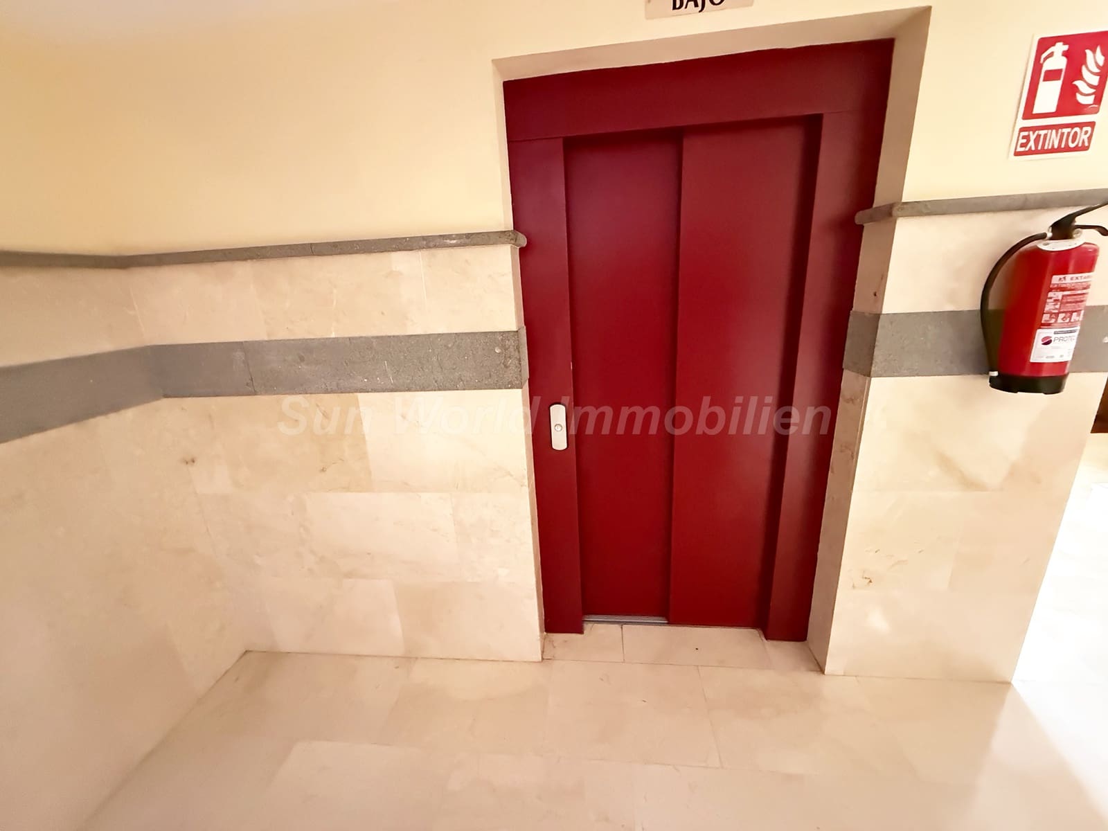 3 camera da letto Appartamento da affittare in Vecindario con garage - 900 € (Rif: 9889533)