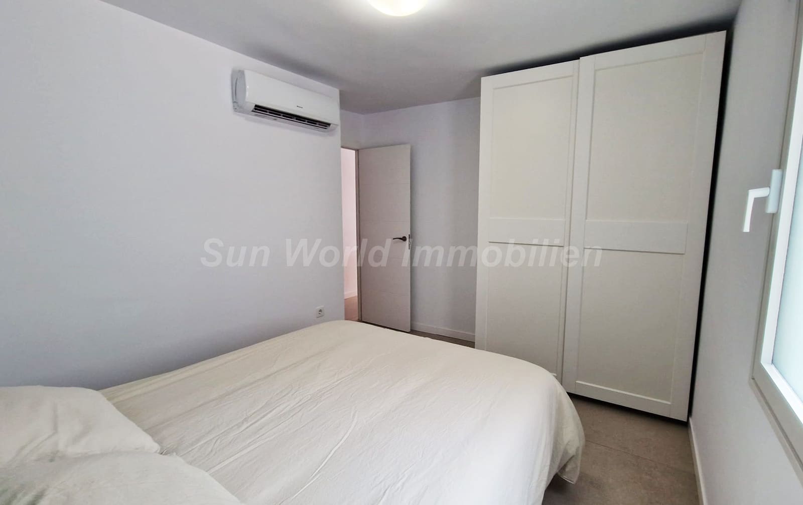 2 Zimmer Wohnung zu vermieten in San Agustin mit Pool Garage - 1.500 € (Ref: 9899822)